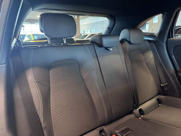 Mercedes-Benz GLA GLA 200 d Sport auto - Foto 10