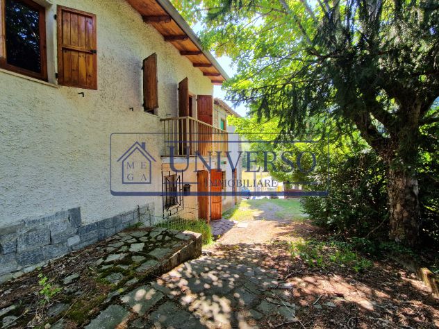 CASA SEMI INDIPENDENTE SU DUE LIVELLI CON TERRENO - Foto 4