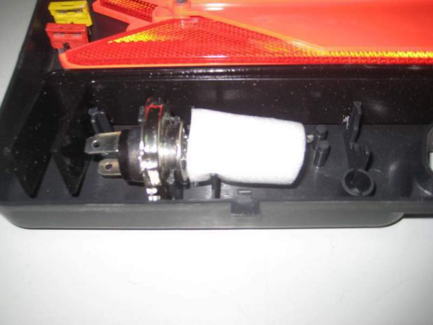 KIT SOS AUTO TRIANGOLO DI EMERGENZA GIUBBOTTO EMERGENZA - Foto 3