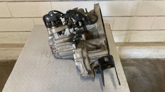 Cambio manuale Jac J6 2.0benzina del 2017 - Foto 2