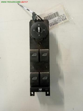 BLOCCO COMANDI ALZACRISTALLI E RETROVISORI EST. 3 PIN 999-U1560620 Parti elettriche Impianto elettrico Interruttori Inte FORD - B-MAX - 2012 , FORD