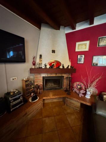 Affascinante loghino di campagna ristrutturato con piscina e ampio terreno – ideale anche per B&B o attività rurali - Foto 18