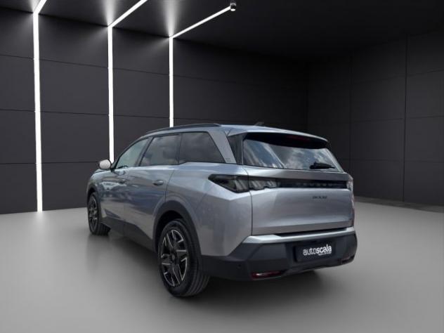 PEUGEOT 5008 Hybrid 136 e-DCS6 Allure Pack rif. 23534636 - Foto 3