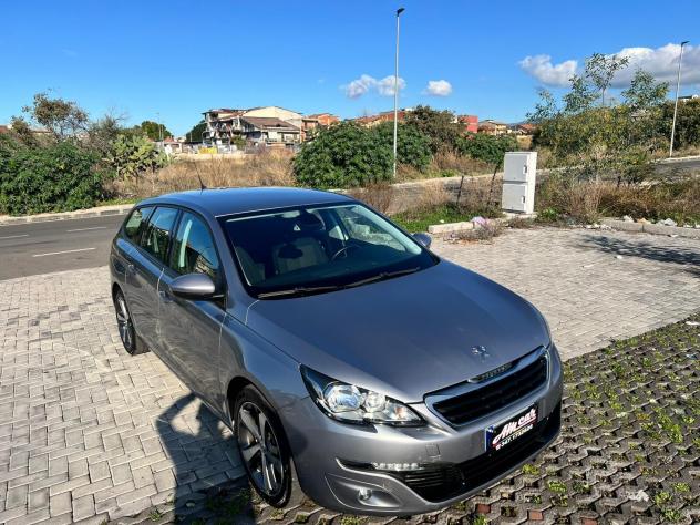 Peugeot 308 1.6HDI MODELLO ALLURE CHIAMA 2017 - Foto 6