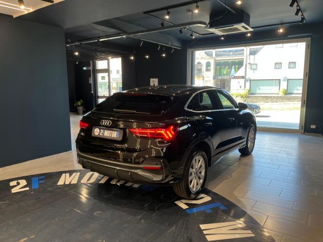 Audi Q3 SPB 45 TFSI e S tronic Business Plus - Foto 3