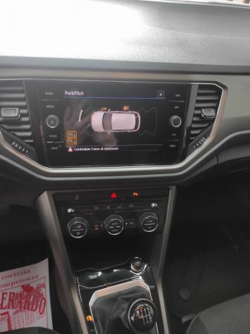 Volkswagen T-Roc 2020 1.6 TDI 115 cv 6M Nav sensori - Foto 10