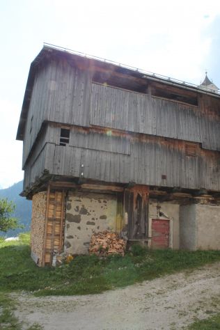 Complesso immobiliare a Colle Santa Lucia in ottima posizione - Foto 8