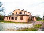 Villa in vendita a Roncofreddo