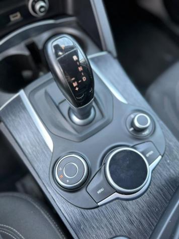 Alfa Romeo Stelvio 2.2 T.diesel 190CV AT8 Q4 Sport - 2019 - Foto 6