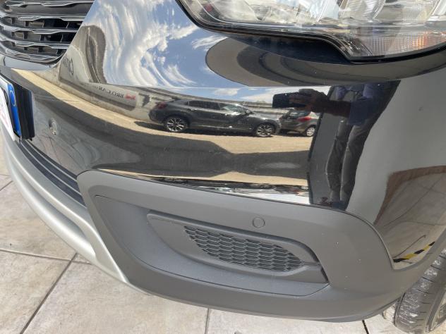 Opel Crossland X 1.5 ECOTEC Diesel 102cv Ultimate S&S MT6 - Foto 7