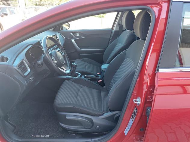 Kia ceed PREZZO REALE NO VINCOLI / SW 1.6 CRDi 136cv MHEV Business - Foto 3