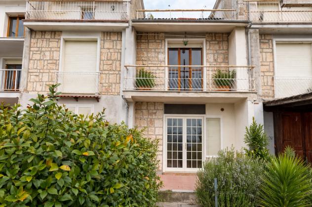Villa a schiera - Torre Cajetani . Rif.: Cod. rif V5144VRG