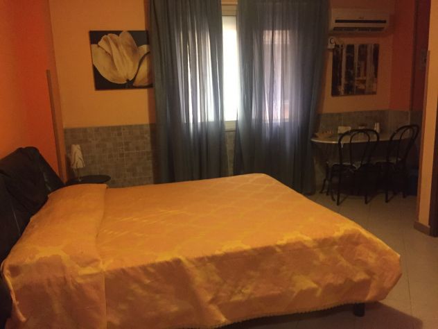 Stanze giornaliere ed ha ore zona stadio Palermo