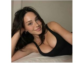 Massaggi - benessere Bergamo - ITALIANE MASSAGGI TANTRA integrali. anche a 4 mani, BG BELLISSIMI corpi . Tel:3515846722