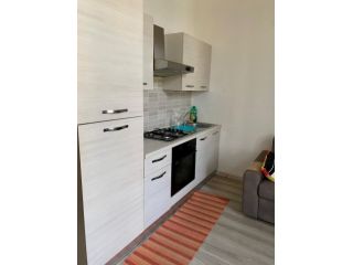 Monolocale in bocconi- 700 euro