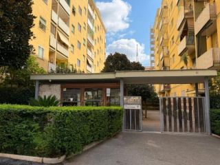 Trilocale in affitto a Roma