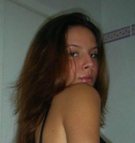 GuadaLupe30: alta 164cm, 56kg, cerco uomo vicino Tel: