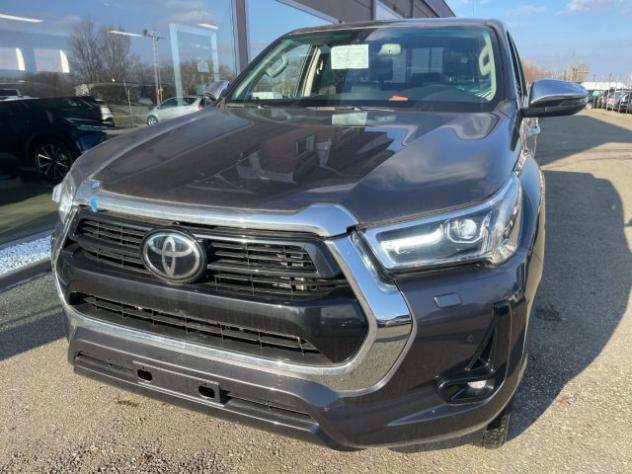 TOYOTA Hilux 2.4 D-4D A/T 4WD 4 porte Double Cab Executive rif. 23499950 - Foto 4