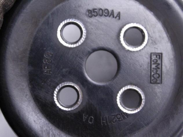 5070484 PULEGGIA POMPA ACQUA FORD FIESTA 1.2 B 60KW 5M 5P (2010) RICAMBIO USATO - Foto 4