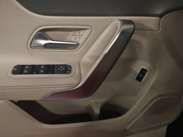 Mercedes-Benz Classe A A 220 d Automatic Sport - Foto 8
