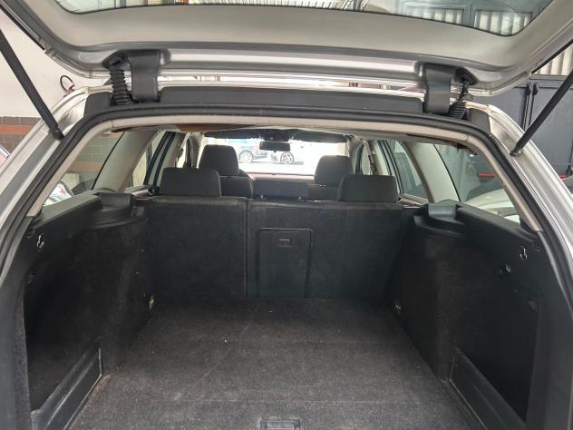 Volkswagen Passat 1.9 TDI/105CV Var. Comfortline adatta a neopatentati - Foto 8