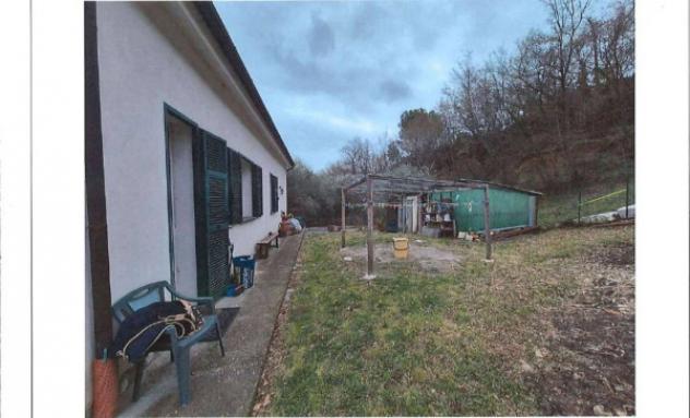 Immobile in asta di 168 m² con più di 5 locali e box auto in vendita a Albenga - Foto 5