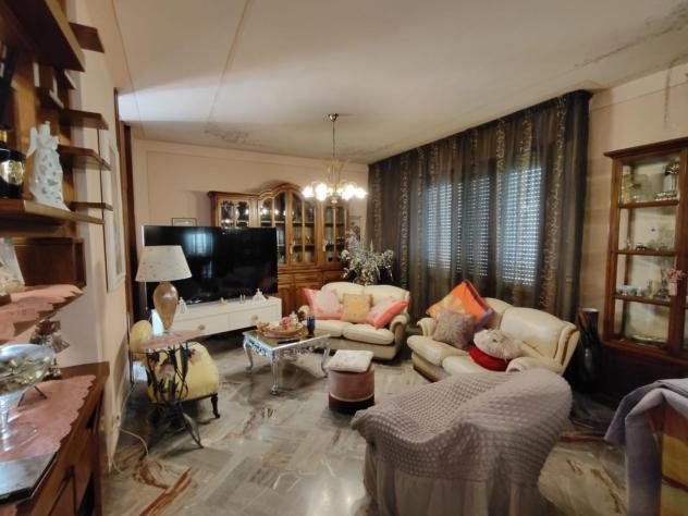Appartamento in vendita a Cascina 120 mq Rif: 1396817
