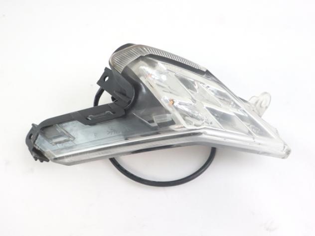 KYMCO XCITING 400 S 33400ADG5E00 FRECCIA ANTERIORE DESTRA 19 - 20 FRONT RIGHT FLASHER