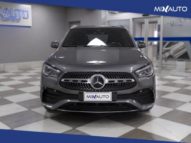 Mercedes-Benz GLA 200 D Premium 150CV Auto - Foto 2