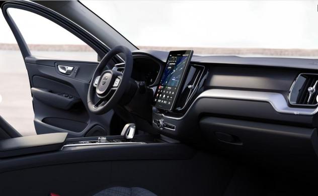 Volvo XC60 B5 AWD Core PRONTA CONSEGNA - Foto 6