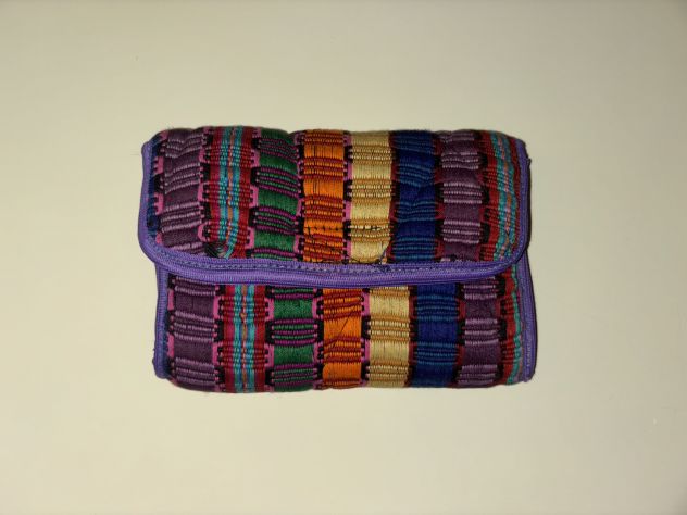 UN PORTAFOGLIO NUOVO CHE DIVENTA ANCHE BORSA PICCOLA POCHETTE UNISEX ETNICO IN S