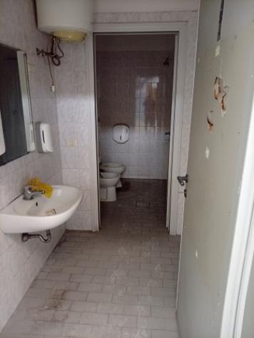 Immobile di 299 m² con 1 locale in affitto a Carpi - Foto 4