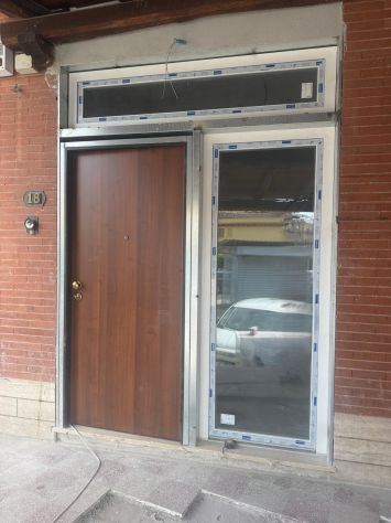 Fidene ampio bilocale con cortile privato - Foto 9