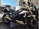 TRIUMPH Street Triple 675 street tripe rif. 24002548