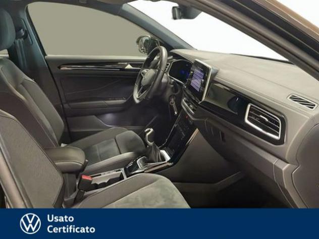 VOLKSWAGEN T-Roc 1.0 tsi r-line 110cv rif. 23983072 - Foto 6
