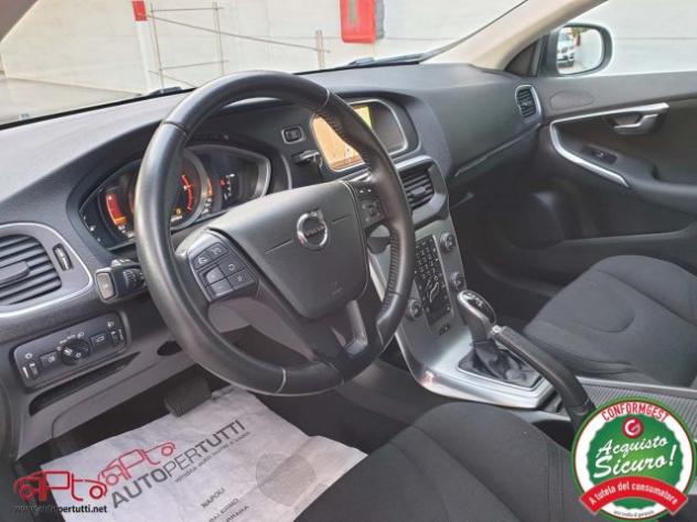 VOLVO V40 Cross Country 2.0 D2 120 CV Kinetic Geartronic rif. 20054249 - Foto 9