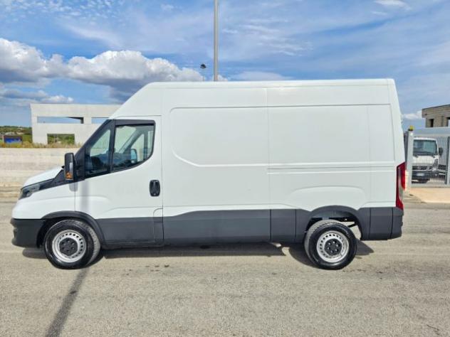 IVECO Daily 35S12V 2.3 HPT PM-TM Furgone Passo 3520 rif. 23948699 - Foto 8