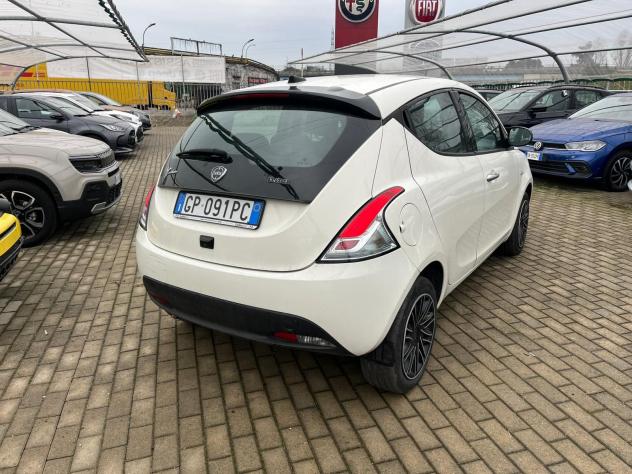 Lancia Ypsilon Ypsilon 1.0 FireFly 5 porte S&S Hybrid Gold - Foto 9