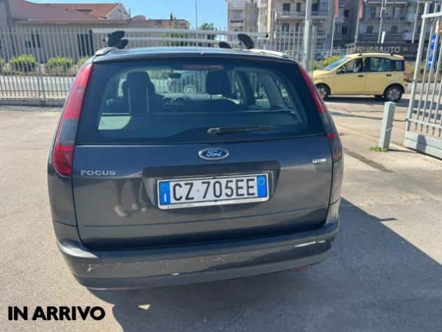 FORD Focus 1.6 TDCi (90CV) S.W. rif. 24112422 - Foto 4
