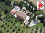 Chiusi vendesi rustico 18 vani 780 Mq
