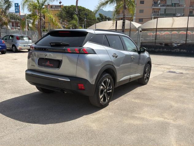 Peugeot 2008 PureTech 100 Allure Pack S/S - Foto 6