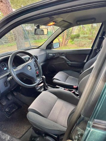 Alfa Romeo 146 1.6 Twin Spark - Foto 6