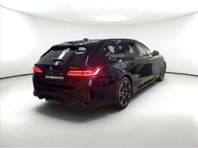 BMW 520 D TOURING M SPORT rif. 23778872 - Foto 2