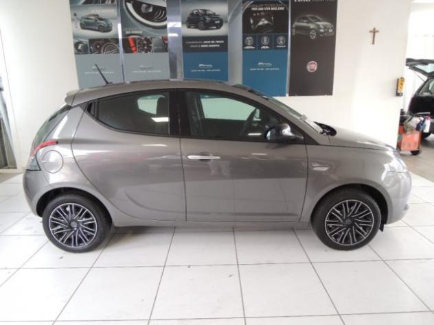 LANCIA Ypsilon 1.0 FireFly 5 porte S&S Hybrid Gold rif. 24212959 - Foto 3