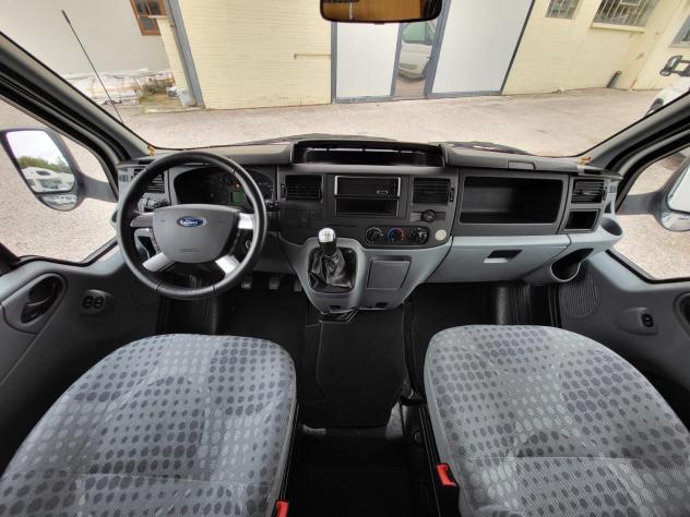 CAMPER CHALLENGER FORD MANSARDATO 6 POSTI LETTI CASTELLO CLIMATIZZATORE GENERALI - Foto 9