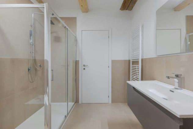 Room in Via Fondobanchetto, Ferrara for 45 m² with 2 bedrooms - Foto 8