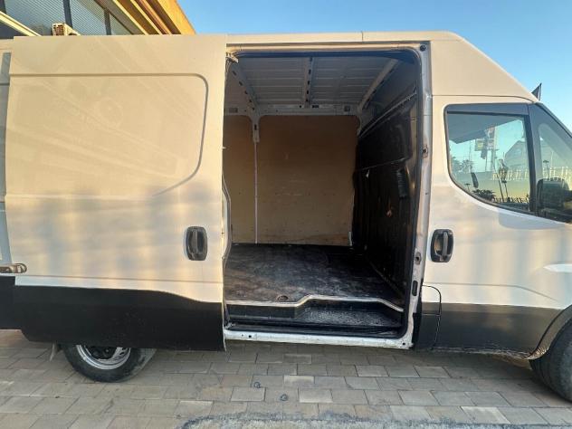 Iveco Daily 35S14SV 2.3HPT PM-TN Furgone Blue Power - Foto 9