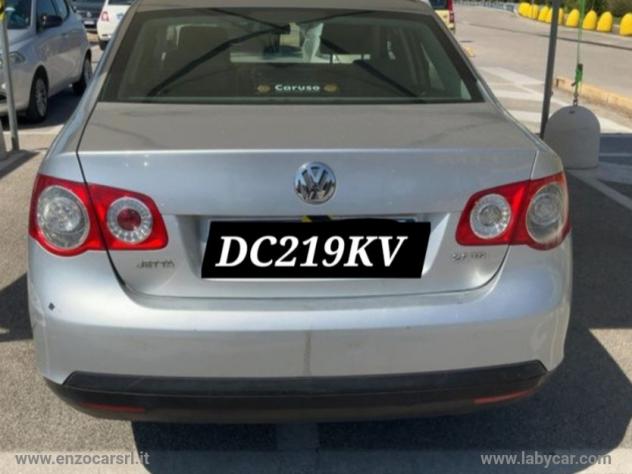 VOLKSWAGEN Jetta 2.0 16V TDI Sportline 134000KM - Foto 7