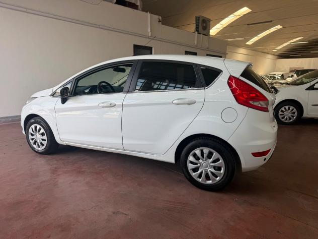 Ford Fiesta 1.4 5 porte Bz.- GPL Titanium - Foto 8