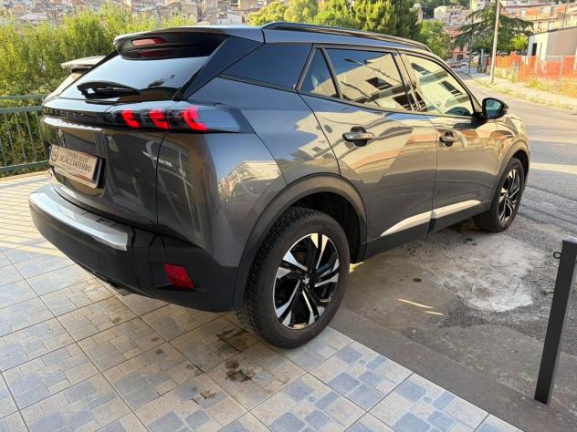 Peugeot 2008 BlueHDi 130 S&S EAT8 Allure - Foto 4